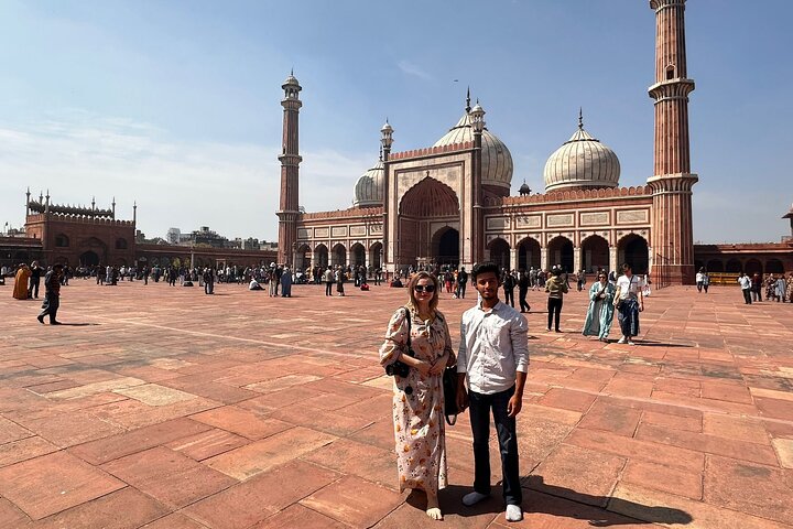 Esplora le meraviglie storiche e moderne di Delhi con un tour guidato privato, inclusi monumenti iconici e mercati vivaci, foto 11 | wizardtrip