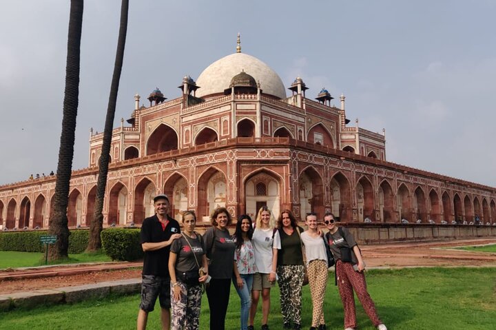 Esplora le meraviglie storiche e moderne di Delhi con un tour guidato privato, inclusi monumenti iconici e mercati vivaci, foto 21 | wizardtrip