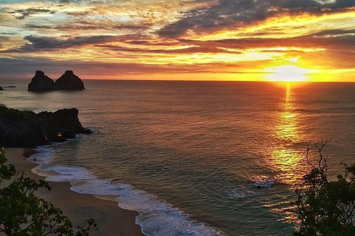 Tour de l'île en 4x4 à Fernando de Noronha, Brésil, avec des vues panoramiques et des arrêts plage, photo 8 | wizardtrip