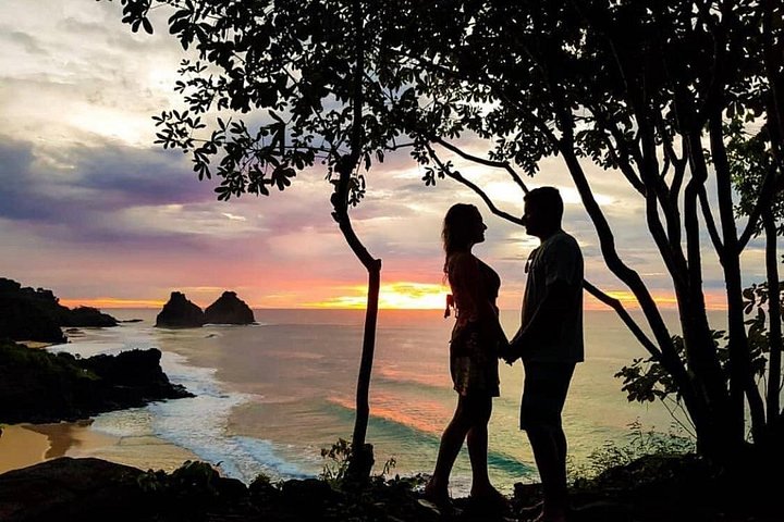Tour de l'île en 4x4 à Fernando de Noronha, Brésil, avec des vues panoramiques et des arrêts plage, photo 9 | wizardtrip