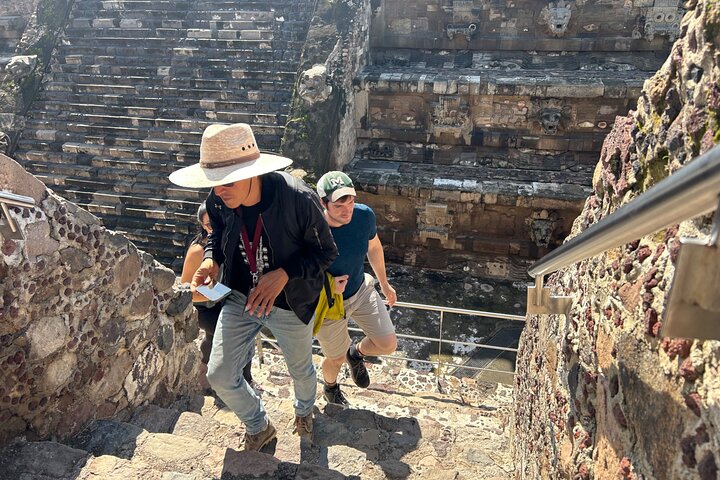 メキシコシティ発ツアーで、テオティワカンの古代ピラミッドを探索し、洞窟レストランでユニークな食事を楽しみましょう、写真7 | wizardtrip