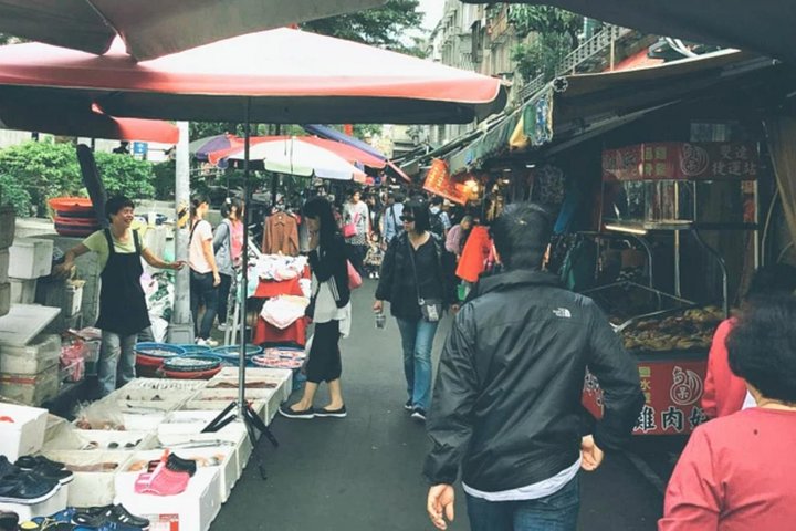 Eine geführte Radtour durch Taipehs historische Straßen, Märkte und Tempel, inklusive traditionellem Frühstück, Foto 6 | wizardtrip