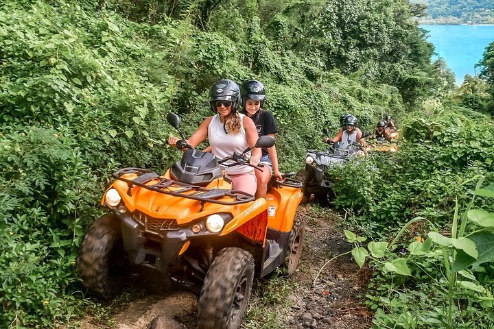 Aventura de quad em Bora Bora com vistas deslumbrantes da lagoa e visita à plantação de baunilha, foto 9 | wizardtrip