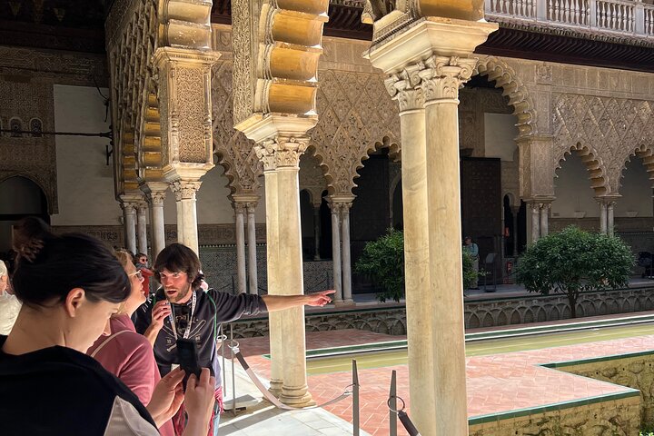 Guided tour of the Alcazar of Seville, showcasing its stunning architecture and gardens, photo 22 | wizardtrip