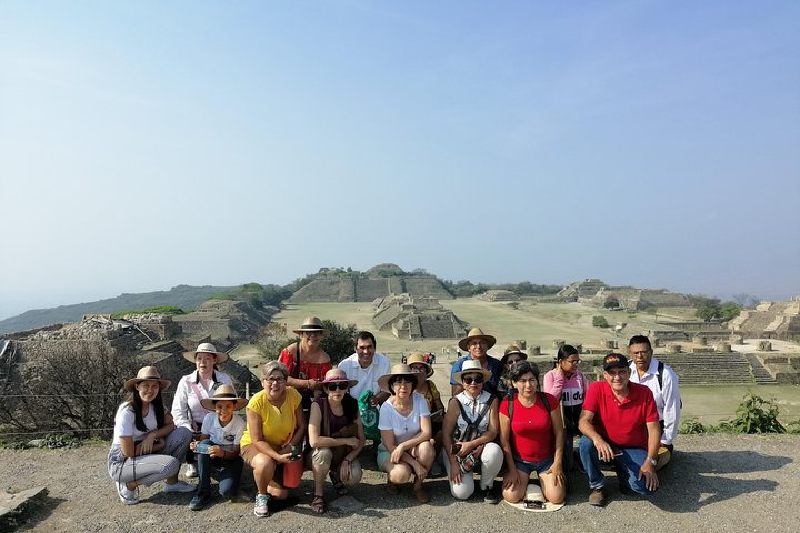 Visita guiada às antigas ruínas zapotecas de Monte Alban, Oaxaca, México, foto 8 | wizardtrip