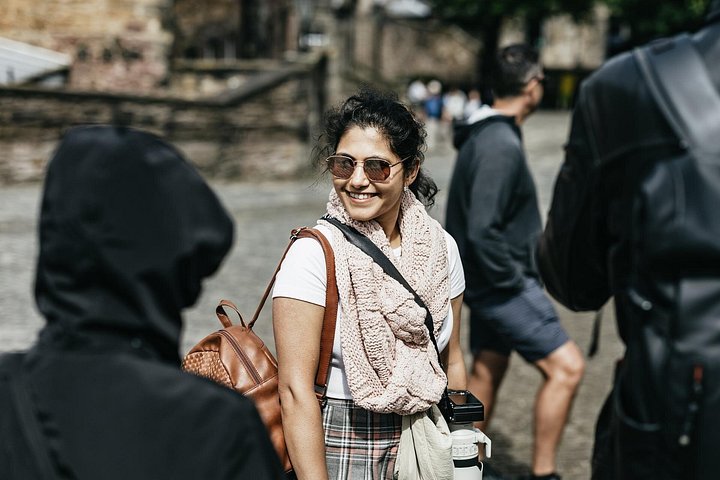 Tour guiado por el Castillo de Edimburgo, Escocia, destacando arquitectura histórica y vistas de la ciudad, foto 7 | wizardtrip