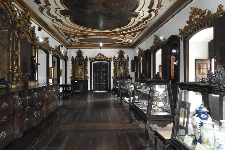 Recorrido a pie por lugares emblemáticos del centro histórico de Río de Janeiro, como el Teatro Municipal y la Escalera de Selarón, foto 10 | wizardtrip