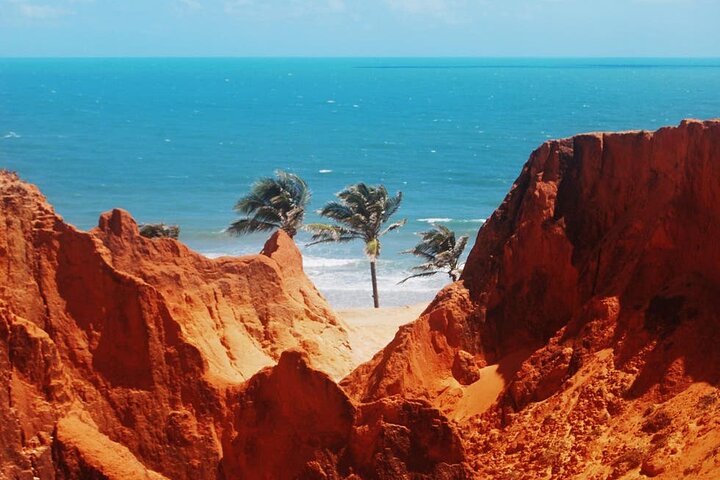 3 Beaches in 1 Day Tour: Morro Branco, Praia das Fontes & Canoa Quebrada | wizardtrip