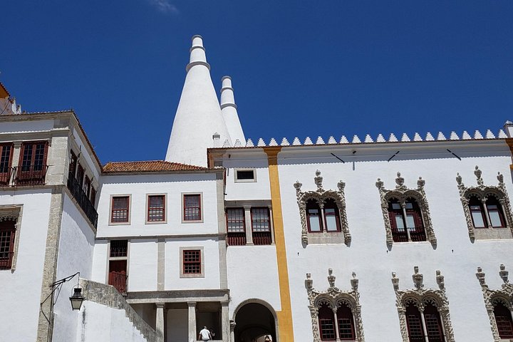 Explora los palacios de Sintra y la costa de Cascais en un tour de 10 horas en grupo pequeño desde Lisboa, foto 21 | wizardtrip