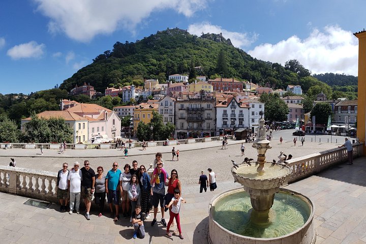 Explora los palacios de Sintra y la costa de Cascais en un tour de 10 horas en grupo pequeño desde Lisboa, foto 26 | wizardtrip