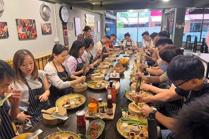 Leer authentieke Thaise gerechten koken in Bangkok, inclusief markt tour en praktische bereiding, foto 13 | wizardtrip