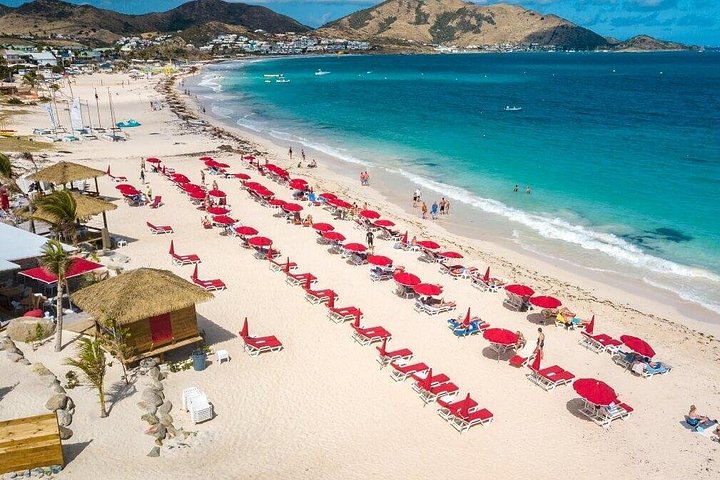 Verken de diverse attracties van St. Maarten, van schilderachtige uitzichtpunten en historische forten tot levendige stranden en bruisende markten, foto 14 | wizardtrip
