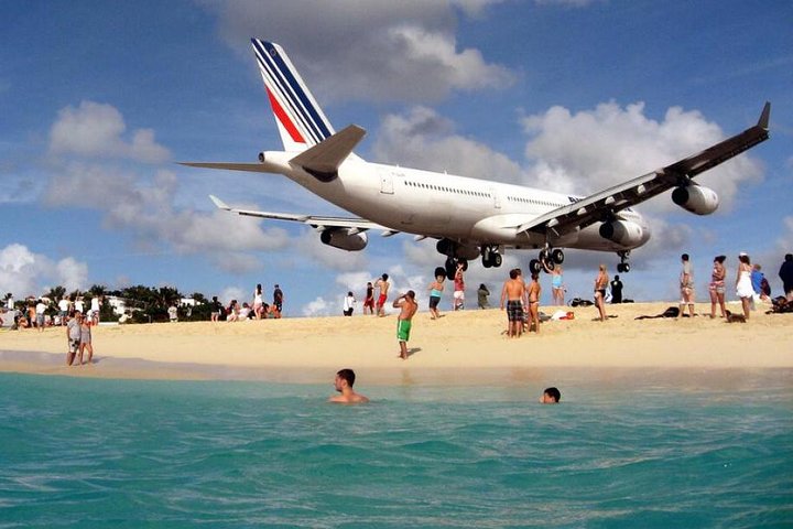 Verken de diverse attracties van St. Maarten, van schilderachtige uitzichtpunten en historische forten tot levendige stranden en bruisende markten, foto 16 | wizardtrip