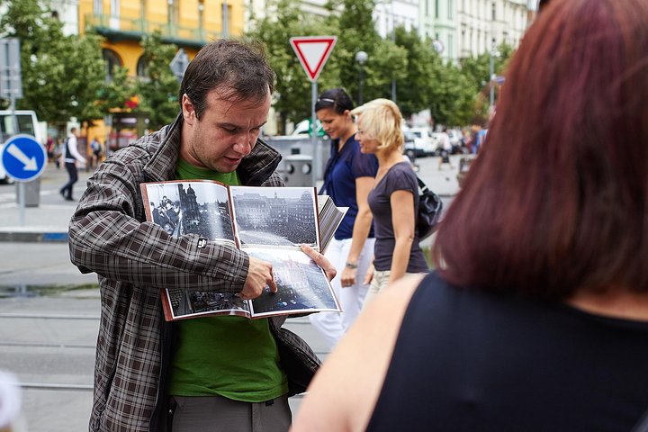 Prag Kommunisme Historie og Atom Bunkertur udforsker steder fra Den Kolde Krig og underjordiske beskyttelsesrum, foto 10 | wizardtrip