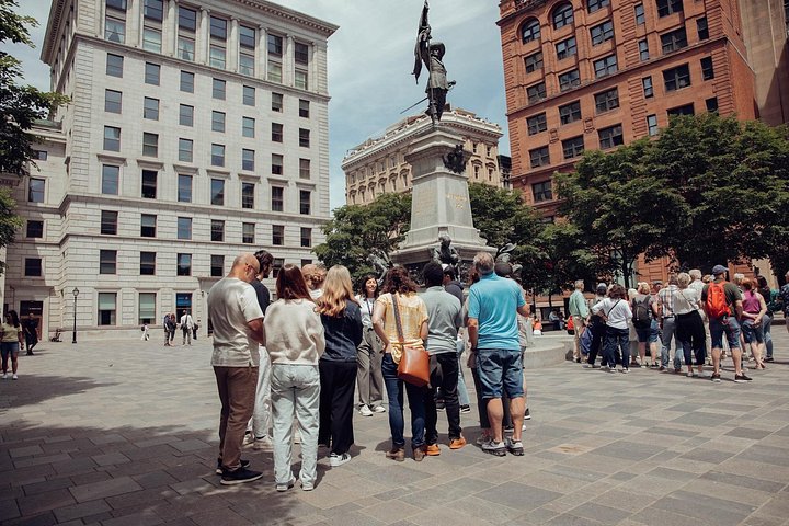 Un tour gastronómico guiado por las calles históricas del Viejo Montreal, Canadá, con delicias locales, foto 14 | wizardtrip