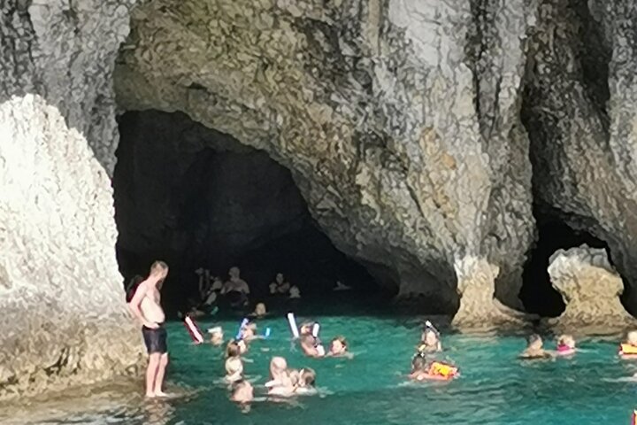 Bådcruise til Blue Lagoon og Turtle Cove i Ayia Napa, Cypern, med svømning og snorkling, foto 6 | wizardtrip