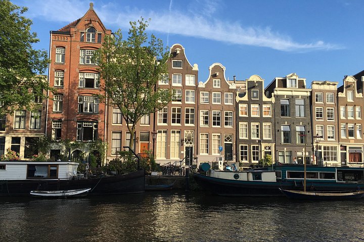 Privat kanalkryssning i Amsterdam med guide och drycker, foto 30 | wizardtrip