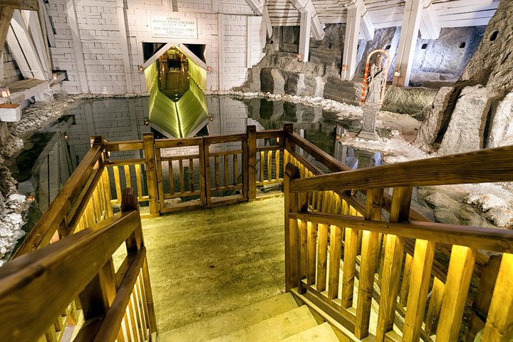 Ganztägige geführte Tour durch Auschwitz-Birkenau und das Salzbergwerk Wieliczka ab Krakau, Polen, Foto 9 | wizardtrip