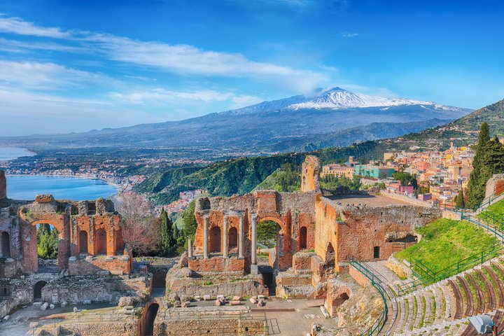 Mount Etna and Taormina Village Full Day Tour from Catania | wizardtrip
