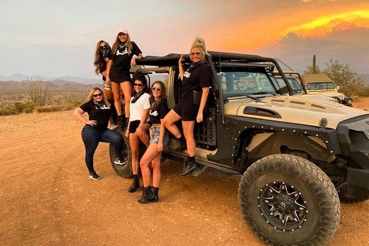Passeio de Jeep off-road ao pôr do sol no Deserto Sonoro perto de Scottsdale, Arizona, foto 11 | wizardtrip