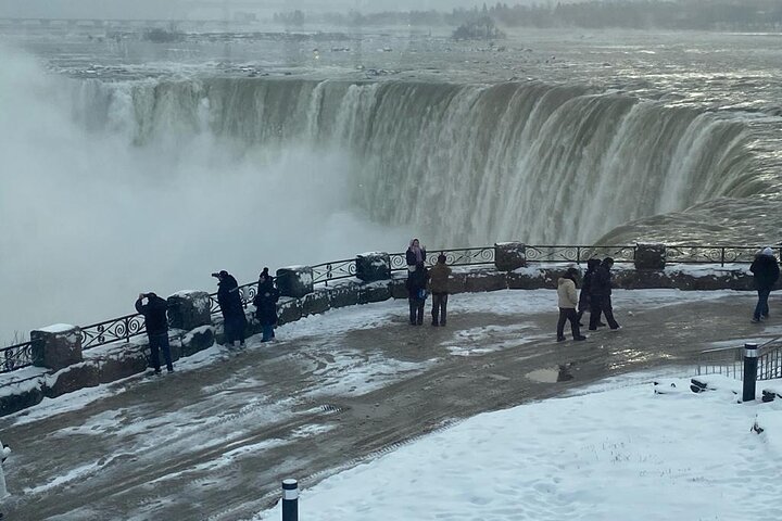 Guidad vandringstur och båttur vid Niagara Falls, Kanada, med fantastiska vyer över vattenfallen, foto 8 | wizardtrip