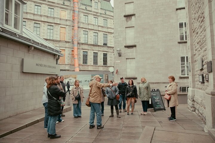 En kulinarisk vandretur gennem den gamle bydel i Quebec City, Canada, med lokale madsmagsprøver, foto 15 | wizardtrip