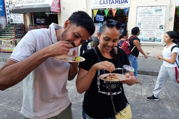 Upplev autentisk Yucatecan-mat på en guidad mattur genom Méridas livliga marknader och lokala matställen, foto 8 | wizardtrip