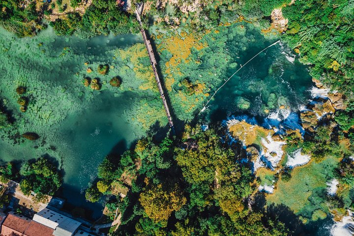 Tour de las cascadas del Parque Nacional Krka y la ciudad de Skradin desde Split, Croacia, foto 11 | wizardtrip