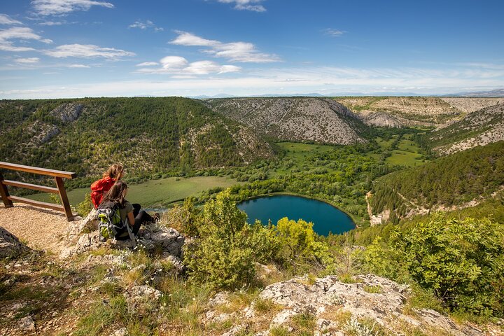 Tour de las cascadas del Parque Nacional Krka y la ciudad de Skradin desde Split, Croacia, foto 16 | wizardtrip