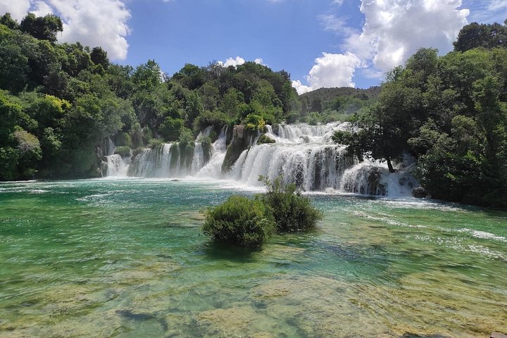 Tour de las cascadas del Parque Nacional Krka y la ciudad de Skradin desde Split, Croacia, foto 18 | wizardtrip