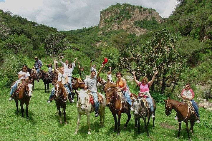 Enjoy a scenic horseback ride through canyons and plains near San Miguel de Allende, Mexico, photo 9 | wizardtrip