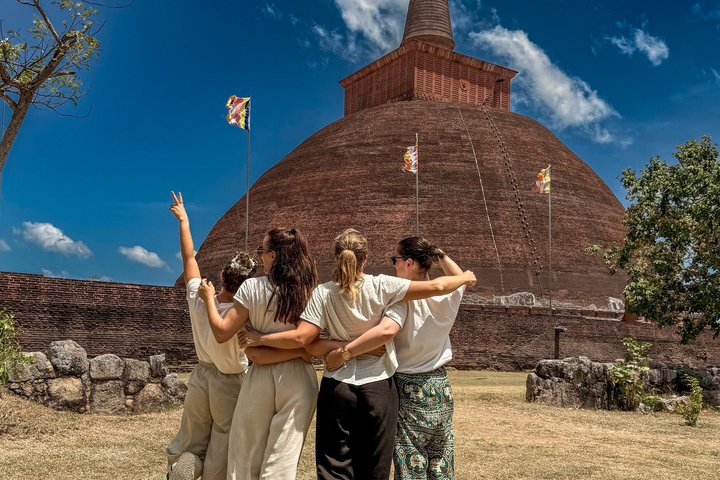 Privater Rundgang durch das antike Anuradhapura, Sri Lanka, mit historischen Stätten und buddhistischen Monumenten, Foto 17 | wizardtrip