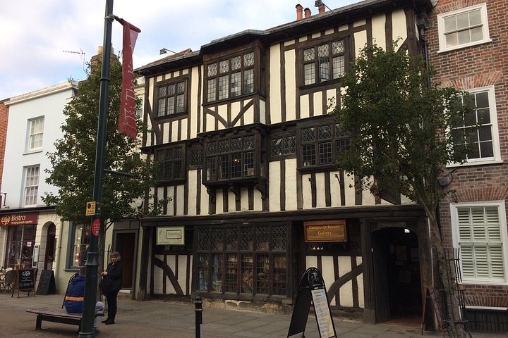 Guidad vandringstur i historiska Canterbury, inklusive katedralens domän och medeltida gator, foto 8 | wizardtrip