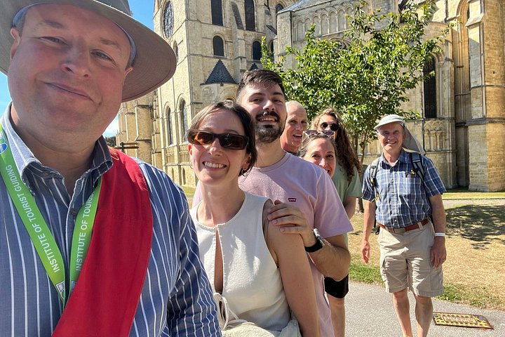 Guidad vandringstur i historiska Canterbury, inklusive katedralens domän och medeltida gator, foto 13 | wizardtrip