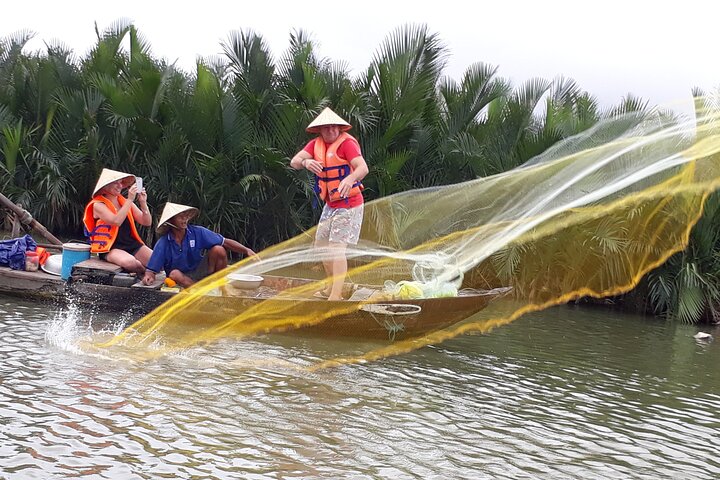 Hoi An Eco Tour: Cooking Class & Fishing Adventure | wizardtrip