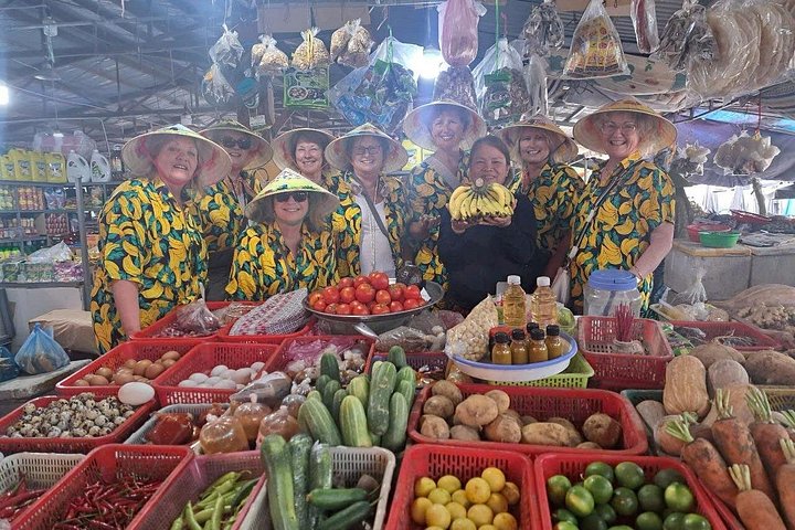 Hoi An kookles en vis tour met mandboten en bezoek aan de lokale markt, foto 29 | wizardtrip