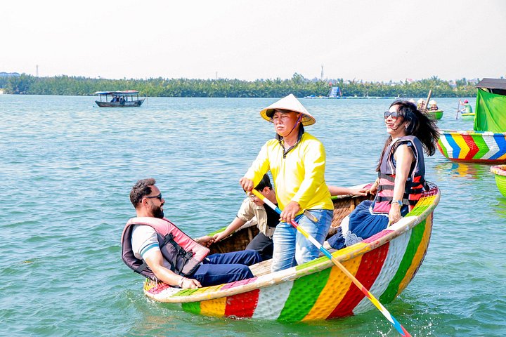Hoi An kookles en vis tour met mandboten en bezoek aan de lokale markt, foto 40 | wizardtrip