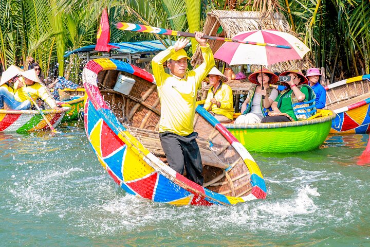 Hoi An kookles en vis tour met mandboten en bezoek aan de lokale markt, foto 41 | wizardtrip