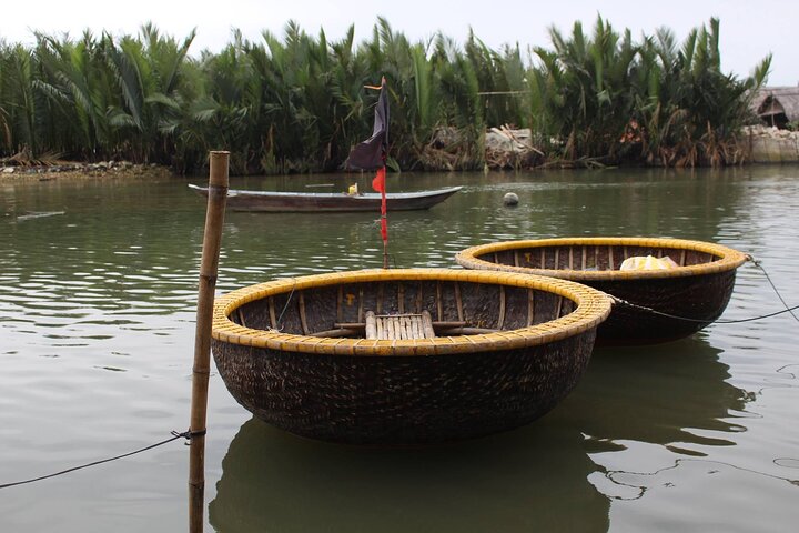 Opplev en tradisjonell kurvbåttur gjennom Hoi Ans vannkokosnøttskog, Vietnam, foto 11 | wizardtrip