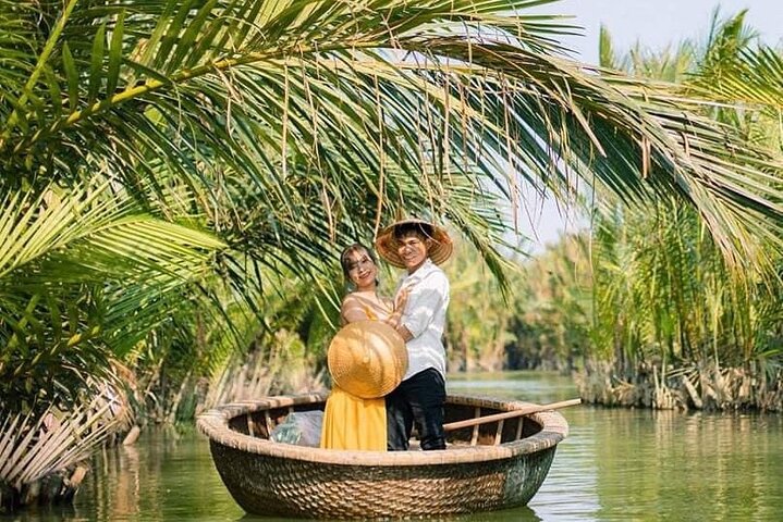 Opplev en tradisjonell kurvbåttur gjennom Hoi Ans vannkokosnøttskog, Vietnam, foto 29 | wizardtrip