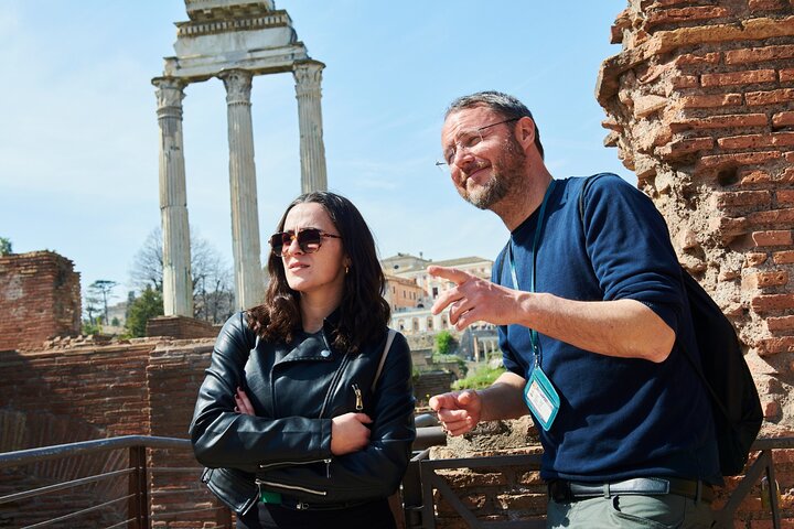 Tour privato guidato dell'iconico Colosseo, Foro Romano e Palatino di Roma, foto 11 | wizardtrip