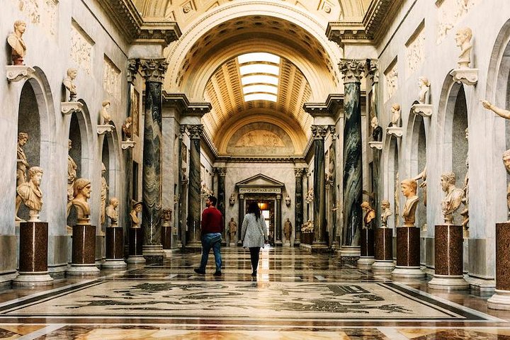 Private Vatican Museums and St. Peter's Basilica Early Bird Tour | wizardtrip