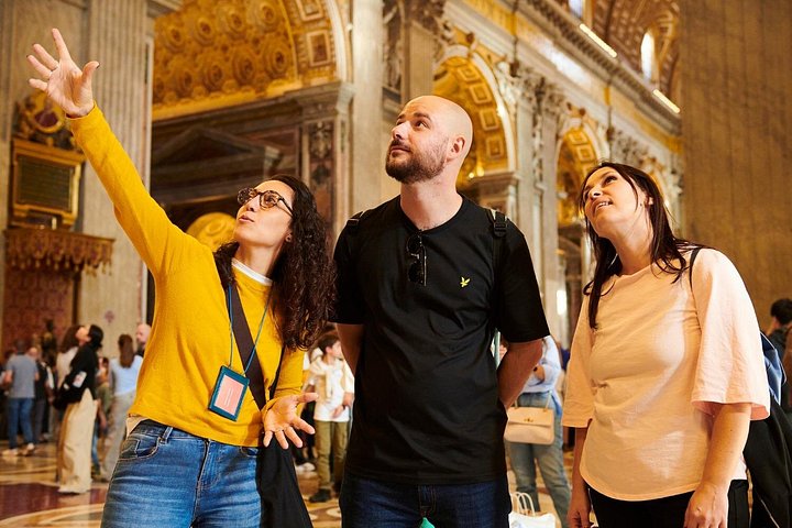 Early access Vatican tour in Rome, including St. Peter's Basilica and Sistine Chapel, photo 10 | wizardtrip