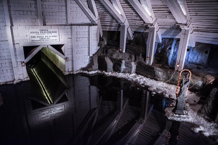 Dagtocht naar Auschwitz-Birkenau en Zoutmijn van Wieliczka vanuit Krakau, Polen, foto 16 | wizardtrip