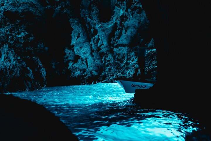 Blå Grotte, Hvar & 5 Øer Speedbåds Eventyr Fra Split | wizardtrip