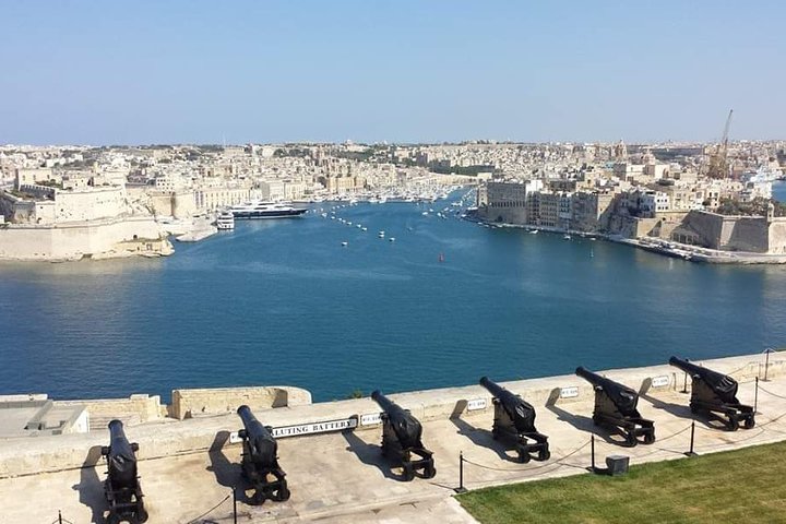 Esplora la storica La Valletta in un tour guidato a piedi, scoprendo le sue strade, giardini e viste sul porto, foto 6 | wizardtrip