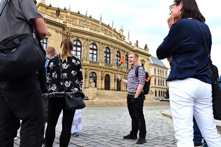 Tour guiado por los sitios históricos de Praga, incluido el Puente de Carlos, el Castillo de Praga y un crucero por el río Moldava, foto 9 | wizardtrip
