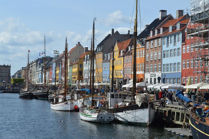 Best of Copenhagen: Small Group Walking Tour (Max 10, 3 Hours) | wizardtrip