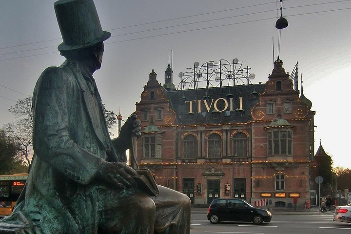 A guided walking tour exploring Copenhagen's historic sites, canals, and royal landmarks, photo 10 | wizardtrip