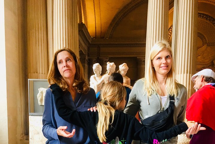 Tour privato del Museo del Louvre a Parigi per famiglie, che mostra arte e storia, foto 6 | wizardtrip